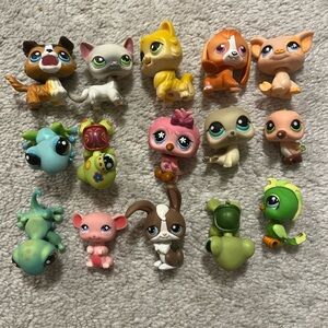 Littlest Pet Shop Lot of 15